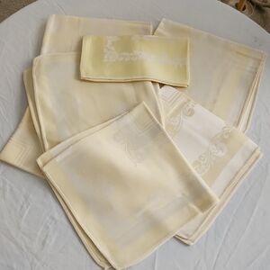 Elegant Vintage 9 Damask Napkins Table Linens